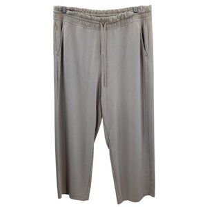Athleta Seasoft Mid Rise Straight Wide Leg Crop Gray Pants Size 1X Pockets